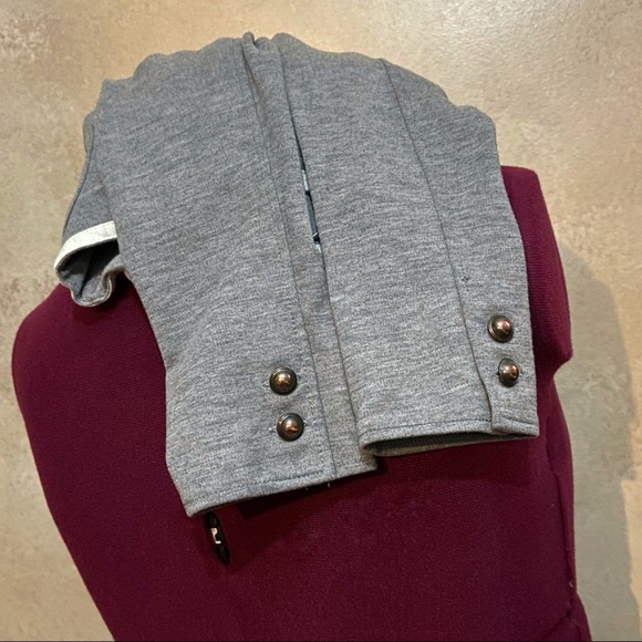 Soft Gray Blazer with White Trim - Picture 5 of 6